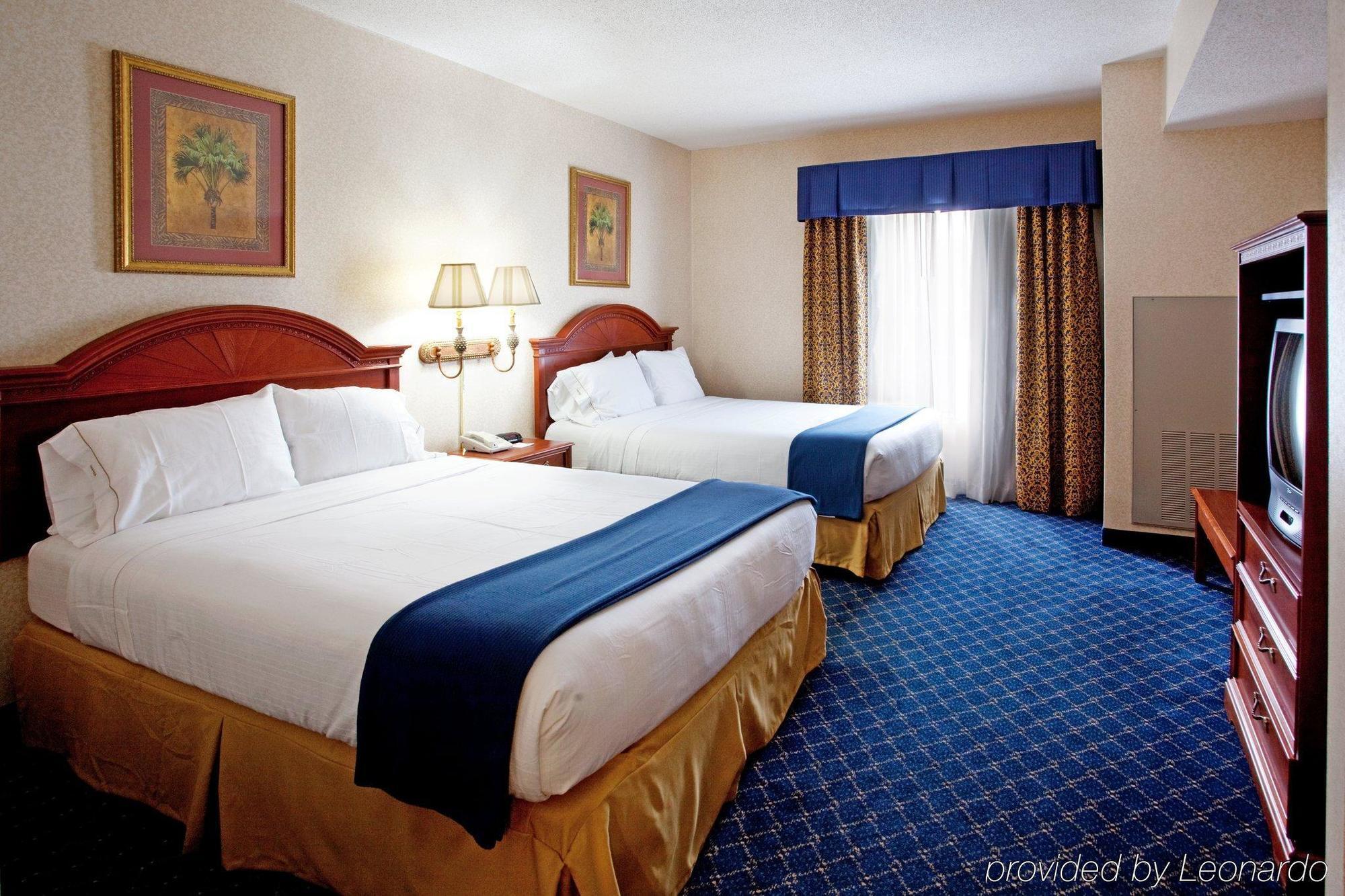 Holiday Inn Express & Suites Orangeburg By Ihg Extérieur photo
